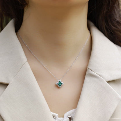 Collier Étoilé Framboise - Anamrys Jewelry